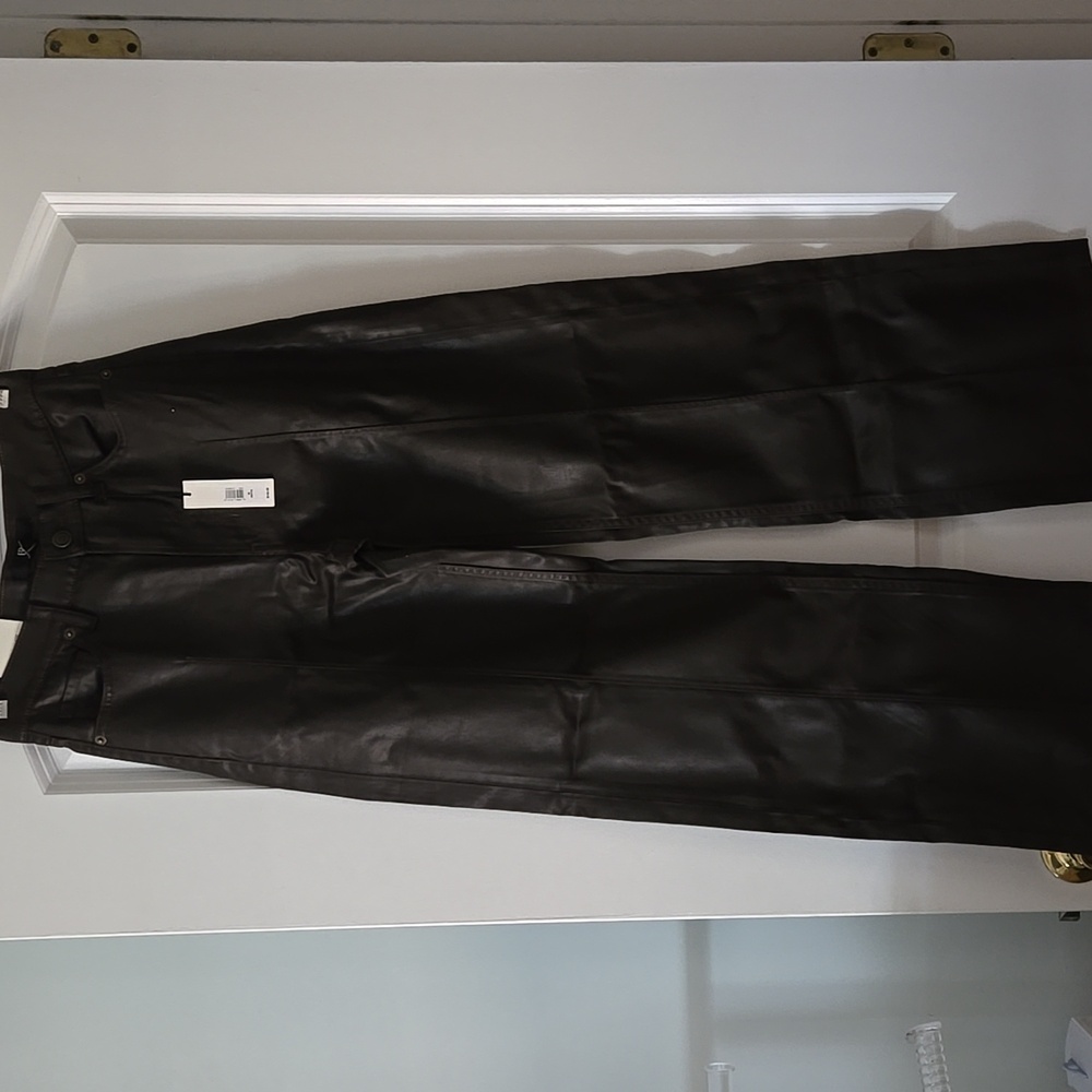 NWT! Banana Republic The Coated Denim Pintuck Jean - Size 25P